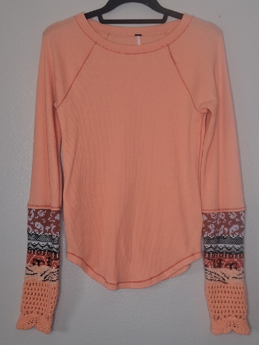 Free people In The Mix Cuff Crochet Knit Top Thermal Desert Orange Bohemian Sz M - Picture 1 of 15